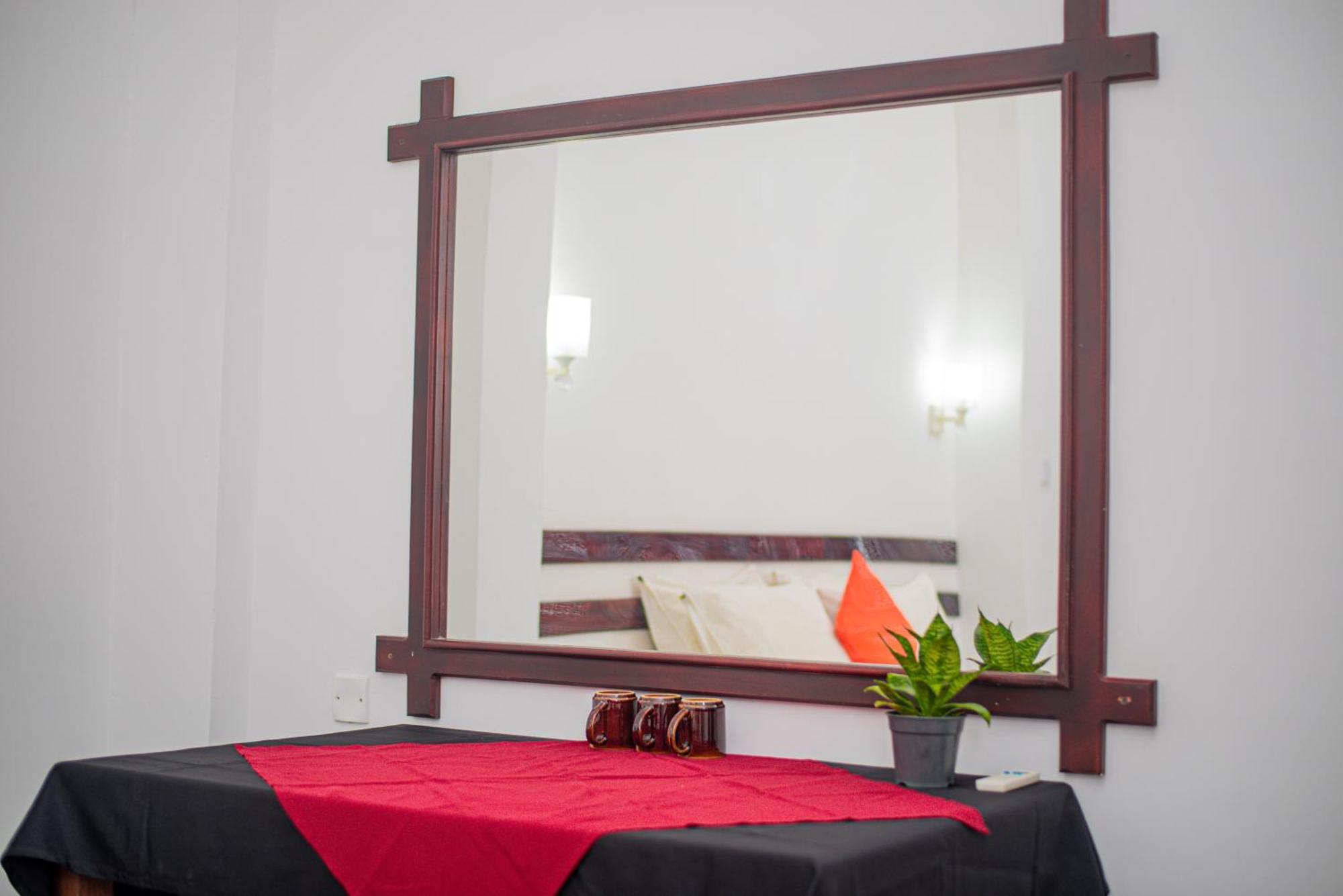 Sundowners Guesthouse ヒッカドゥワ 部屋 写真