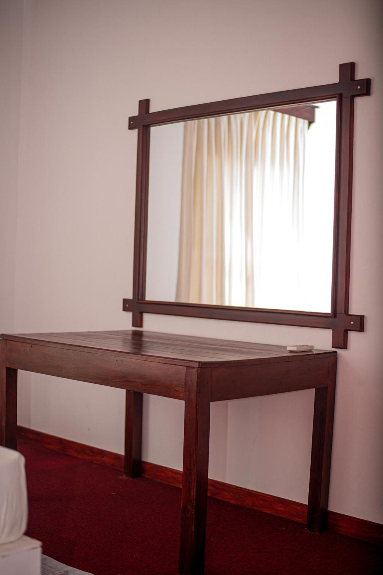 Sundowners Guesthouse ヒッカドゥワ 部屋 写真