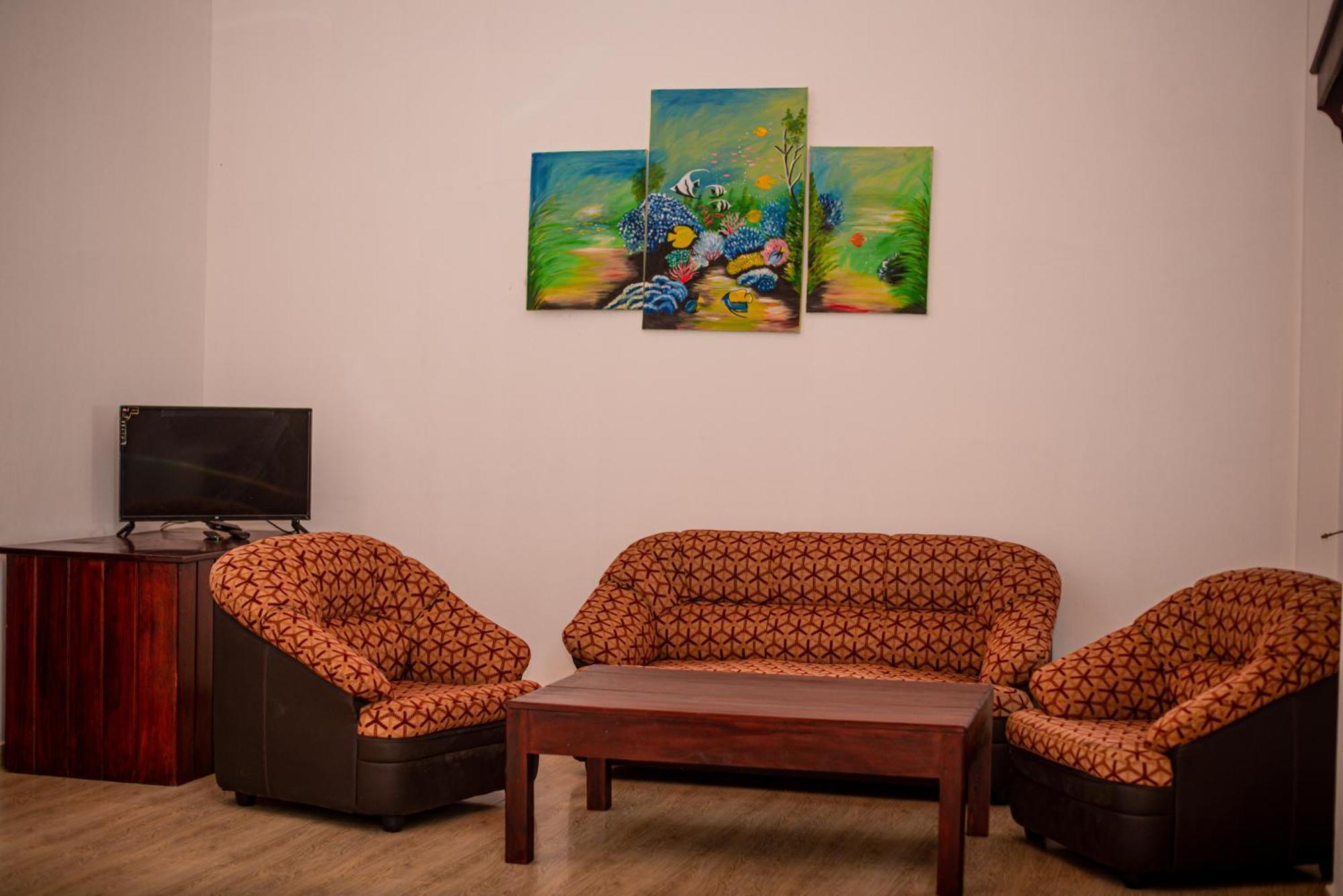 Sundowners Guesthouse ヒッカドゥワ 部屋 写真