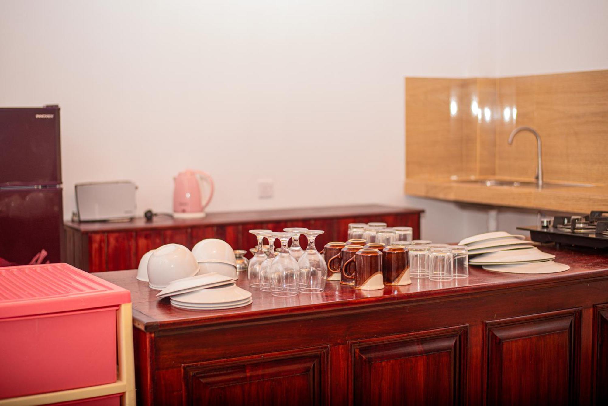 Sundowners Guesthouse ヒッカドゥワ 部屋 写真