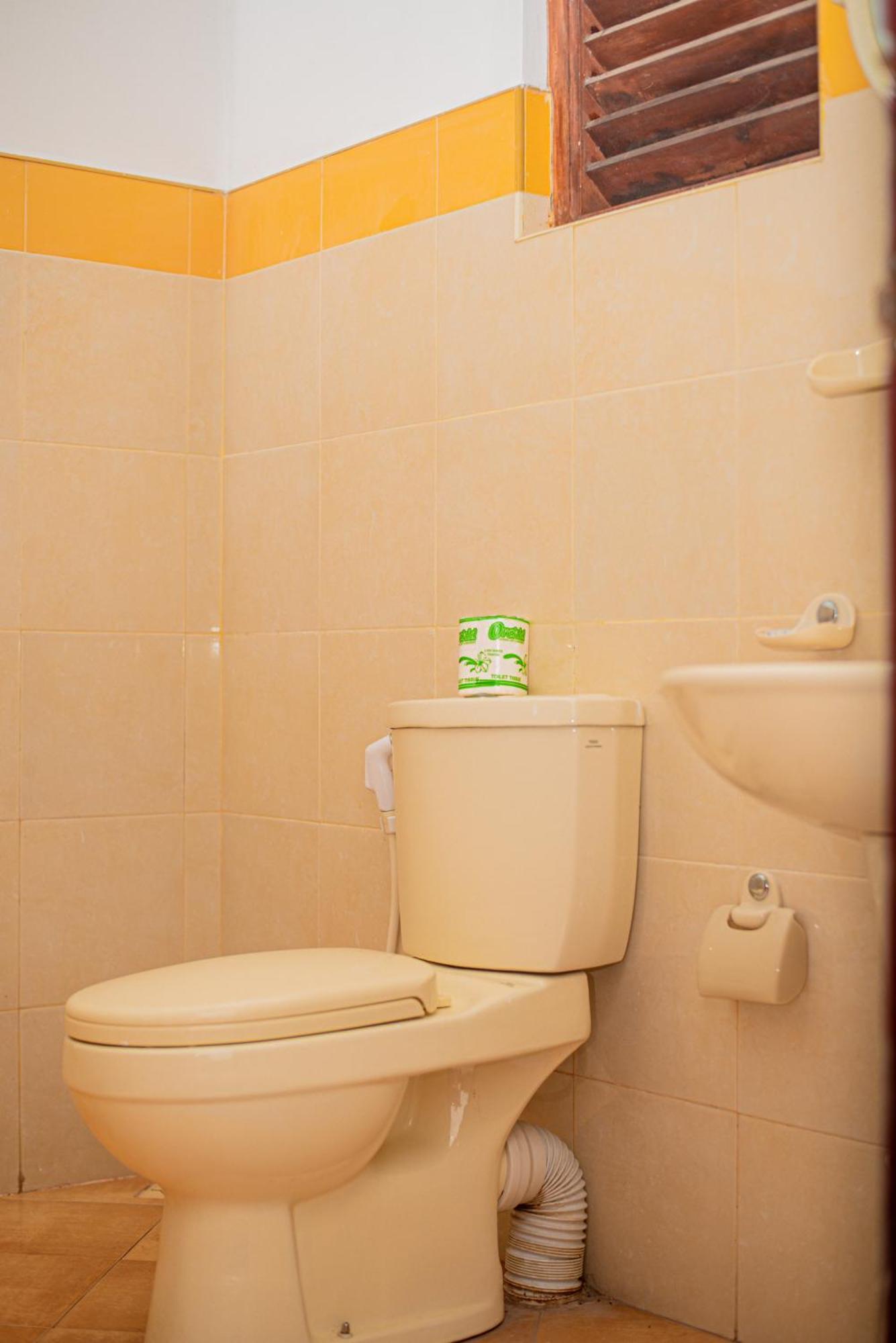 Sundowners Guesthouse ヒッカドゥワ 部屋 写真